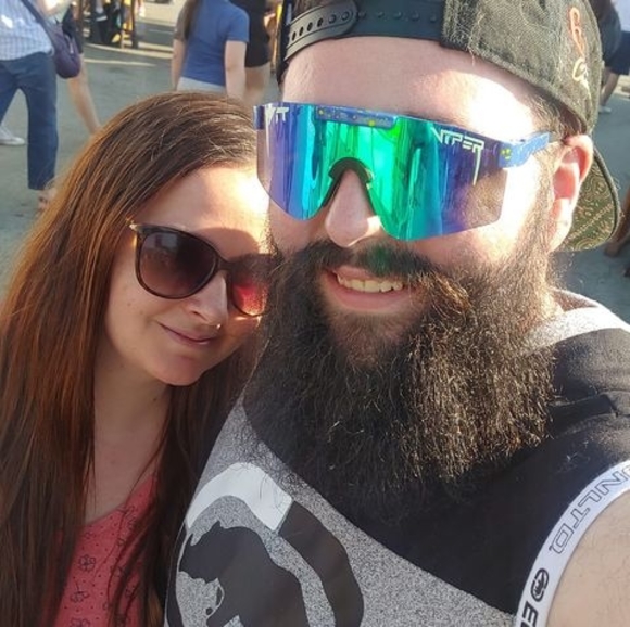 Meet your Posher, Peter - Picture 1 of 1